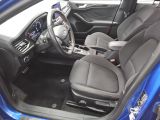Ford Focus Turnier bei Gebrauchtwagen.expert - Abbildung (8 / 15)