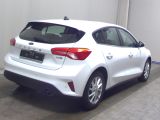 Ford Focus bei Gebrauchtwagen.expert - Abbildung (4 / 15)