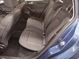 Ford Focus Turnier bei Gebrauchtwagen.expert - Abbildung (13 / 15) Ford Focus Turnier bei Gebrauchtwagen.expert - Abbildung (13 / 15)