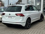 VW Tiguan bei Gebrauchtwagen.expert - Abbildung (4 / 15)