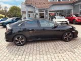 Honda Civic bei Gebrauchtwagen.expert - Abbildung (8 / 14)
