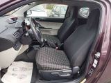 Toyota IQ bei Gebrauchtwagen.expert - Abbildung (9 / 15)