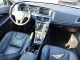 Volvo V40 bei Gebrauchtwagen.expert - Abbildung (10 / 15)