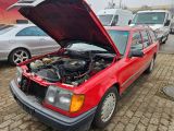 Mercedes-Benz 200 bei Gebrauchtwagen.expert - Abbildung (2 / 15)