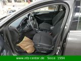 Ford Focus Turnier bei Gebrauchtwagen.expert - Abbildung (6 / 15)