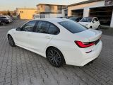 BMW 3er bei Gebrauchtwagen.expert - Abbildung (3 / 14)