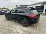 Porsche Cayenne bei Gebrauchtwagen.expert - Abbildung (4 / 11) Porsche Cayenne bei Gebrauchtwagen.expert - Abbildung (4 / 11)