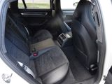 Porsche Panamera bei Gebrauchtwagen.expert - Abbildung (6 / 15) Porsche Panamera bei Gebrauchtwagen.expert - Abbildung (6 / 15)