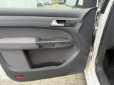 VW Caddy bei Gebrauchtwagen.expert - Abbildung (6 / 11) VW Caddy bei Gebrauchtwagen.expert - Abbildung (6 / 11)