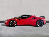 Ferrari SF90 bei Gebrauchtwagen.expert - Abbildung (9 / 15)