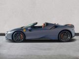 Ferrari SF90 bei Gebrauchtwagen.expert - Abbildung (9 / 15)