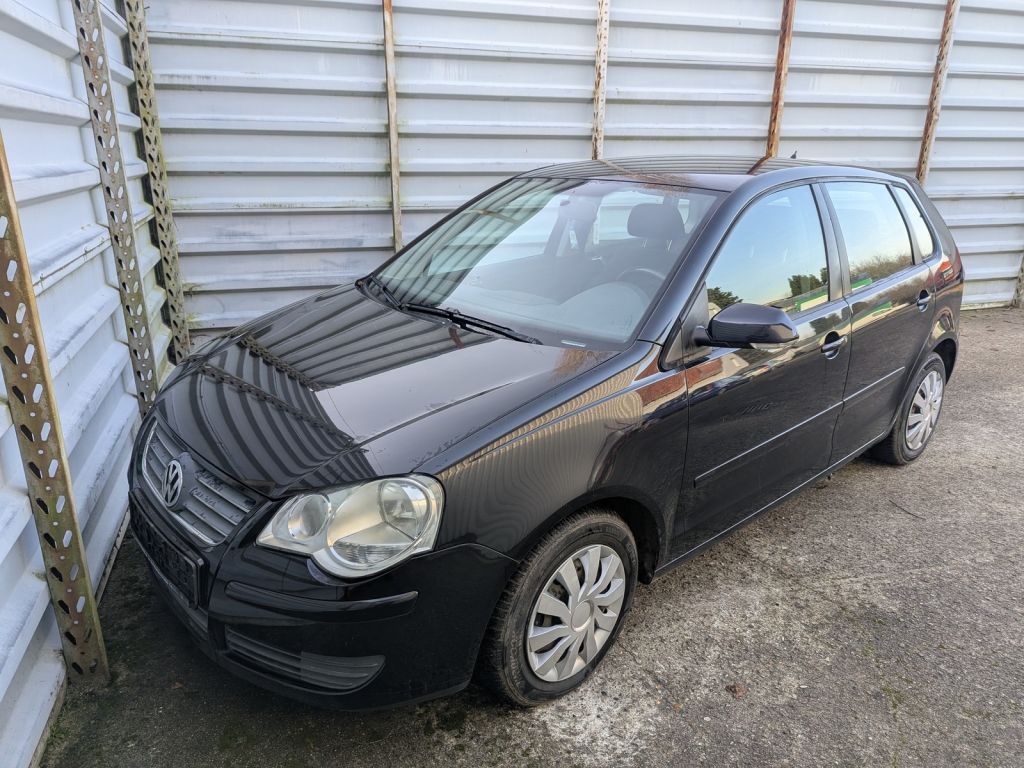 VW Polo bei Gebrauchtwagen.expert - Hauptabbildung VW Polo bei Gebrauchtwagen.expert - Hauptabbildung