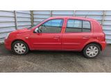 Renault Clio bei Gebrauchtwagen.expert - Abbildung (2 / 10)