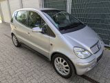 Mercedes-Benz A-Klasse bei Gebrauchtwagen.expert - Abbildung (6 / 10) Mercedes-Benz A-Klasse bei Gebrauchtwagen.expert - Abbildung (6 / 10)