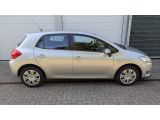 Toyota Auris bei Gebrauchtwagen.expert - Abbildung (3 / 10)