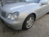 Mercedes-Benz C-Klasse bei Gebrauchtwagen.expert - Abbildung (6 / 10)