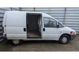 Peugeot Expert bei Gebrauchtwagen.expert - Abbildung (4 / 10)