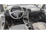 Opel Zafira bei Gebrauchtwagen.expert - Abbildung (7 / 10)