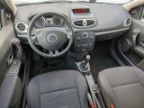 Renault Clio bei Gebrauchtwagen.expert - Abbildung (7 / 10) Renault Clio bei Gebrauchtwagen.expert - Abbildung (7 / 10)