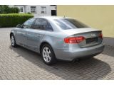 Audi A4 bei Gebrauchtwagen.expert - Abbildung (7 / 9)