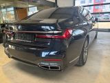BMW M760 bei Gebrauchtwagen.expert - Abbildung (10 / 15)