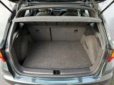 Seat Arona bei Gebrauchtwagen.expert - Abbildung (9 / 15)