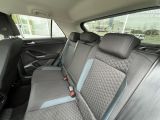 VW T-Roc bei Gebrauchtwagen.expert - Abbildung (9 / 15)