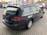 VW Passat bei Gebrauchtwagen.expert - Abbildung (3 / 15) VW Passat bei Gebrauchtwagen.expert - Abbildung (3 / 15)