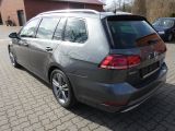 VW Golf bei Gebrauchtwagen.expert - Abbildung (5 / 10)