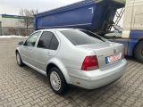 VW Bora bei Gebrauchtwagen.expert - Abbildung (3 / 8)