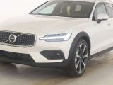 Volvo V60 Cross Country bei Gebrauchtwagen.expert - Abbildung (2 / 15)