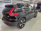 Volvo XC40 bei Gebrauchtwagen.expert - Abbildung (4 / 8)