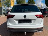 VW Tiguan bei Gebrauchtwagen.expert - Abbildung (13 / 15)