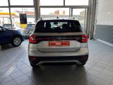 VW T-Cross bei Gebrauchtwagen.expert - Abbildung (5 / 15)