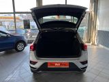 VW T-Roc bei Gebrauchtwagen.expert - Abbildung (12 / 15)