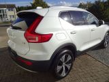 Volvo XC40 bei Gebrauchtwagen.expert - Abbildung (3 / 15)