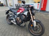 Honda Motorräder bei Gebrauchtwagen.expert - Abbildung (2 / 15) Honda Motorräder bei Gebrauchtwagen.expert - Abbildung (2 / 15)