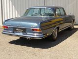 Mercedes-Benz 280 bei Gebrauchtwagen.expert - Abbildung (4 / 15)