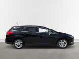 Ford Focus Turnier bei Gebrauchtwagen.expert - Abbildung (4 / 15)