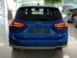 Ford Focus Turnier bei Gebrauchtwagen.expert - Abbildung (5 / 10)