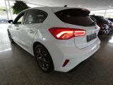 Ford Focus ST bei Gebrauchtwagen.expert - Abbildung (4 / 10)