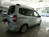 Ford Tourneo bei Gebrauchtwagen.expert - Abbildung (4 / 10)