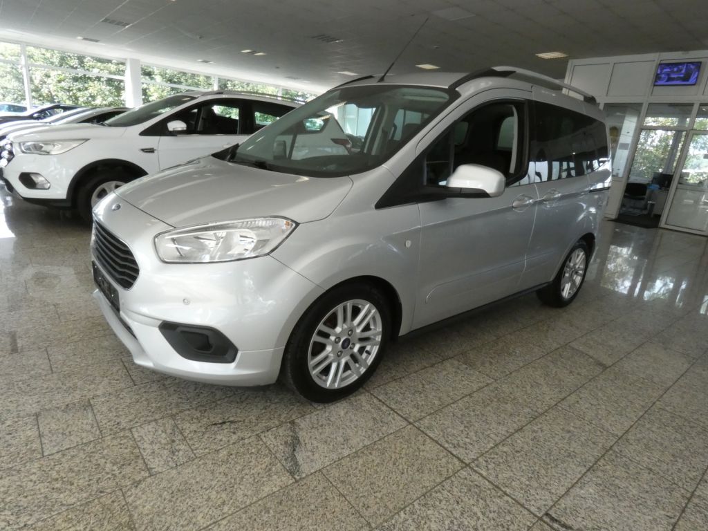 Ford Transit bei Gebrauchtwagen.expert - Hauptabbildung Ford Transit bei Gebrauchtwagen.expert - Hauptabbildung