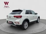 VW T-Roc bei Gebrauchtwagen.expert - Abbildung (9 / 15)