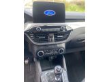 Ford Kuga bei Gebrauchtwagen.expert - Abbildung (7 / 9) Ford Kuga bei Gebrauchtwagen.expert - Abbildung (7 / 9)