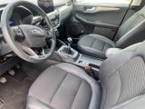 Ford Kuga bei Gebrauchtwagen.expert - Abbildung (5 / 8)