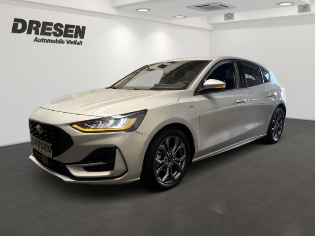 Ford Focus ST bei Gebrauchtwagen.expert - Hauptabbildung Ford Focus ST bei Gebrauchtwagen.expert - Hauptabbildung