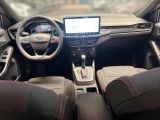 Ford Focus ST bei Gebrauchtwagen.expert - Abbildung (11 / 15) Ford Focus ST bei Gebrauchtwagen.expert - Abbildung (11 / 15)