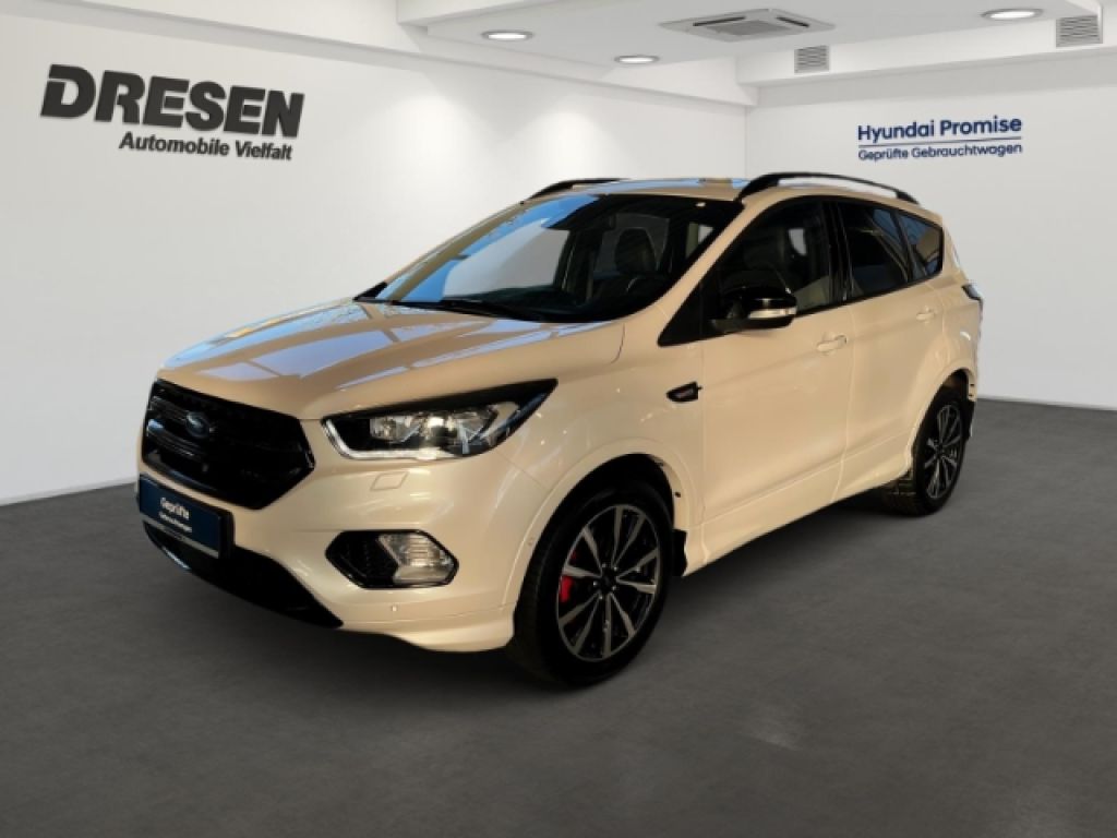 Ford Kuga bei Gebrauchtwagen.expert - Hauptabbildung Ford Kuga bei Gebrauchtwagen.expert - Hauptabbildung