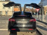 Tesla Model X bei Gebrauchtwagen.expert - Abbildung (12 / 15)